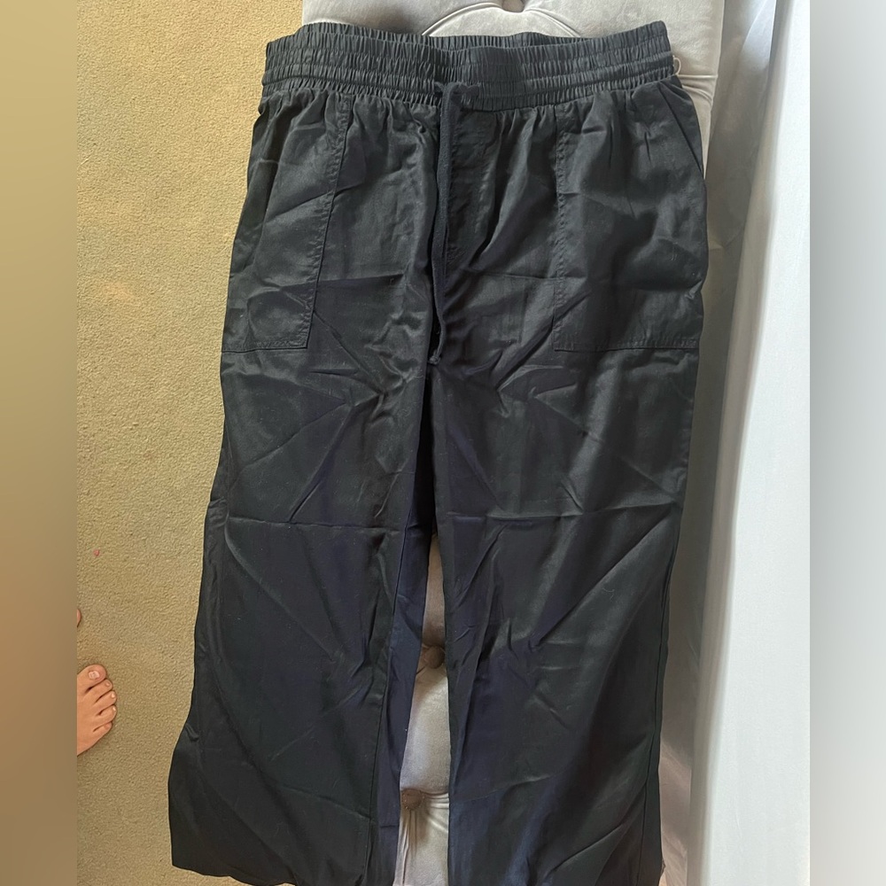 Target Women's High-Rise Woven Ankle Jogger
Pants - A New Day™ Black XL